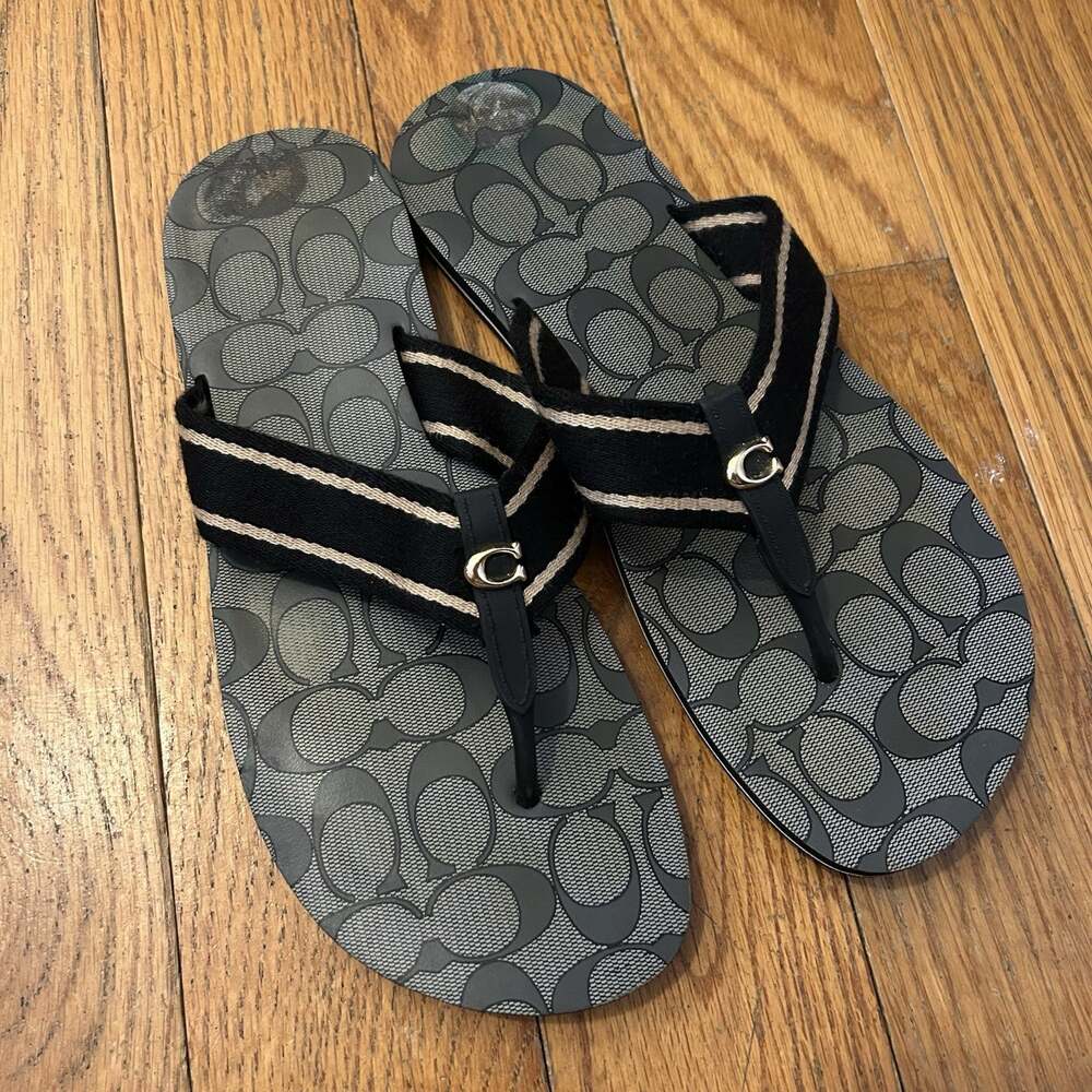 Coach Zoe C Monogram Sandals Flip Flops Women’s Size 8